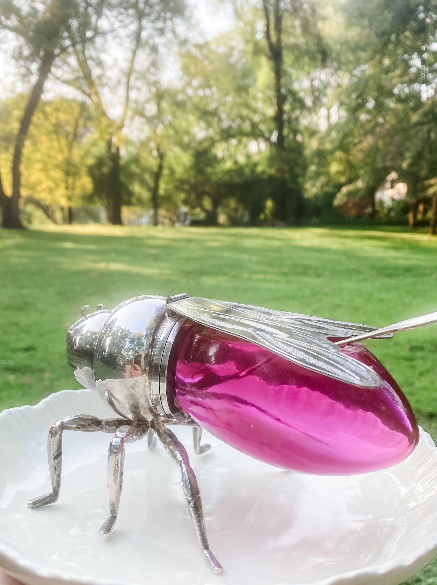 Very Rare Antique Amethyst Glass Bee Honey Pot