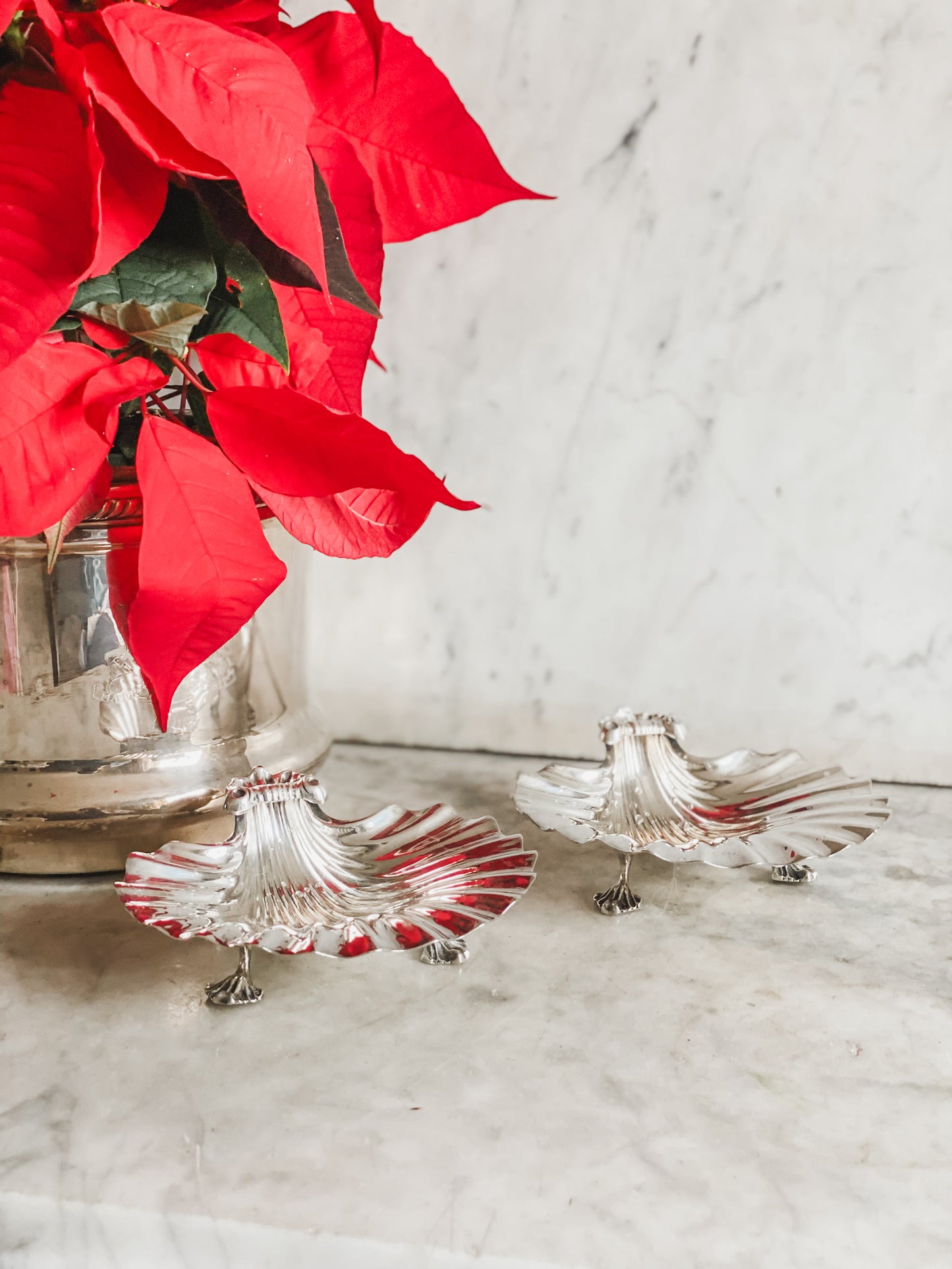 Stunning Antique Barker Ellis Footed Shell Dishes